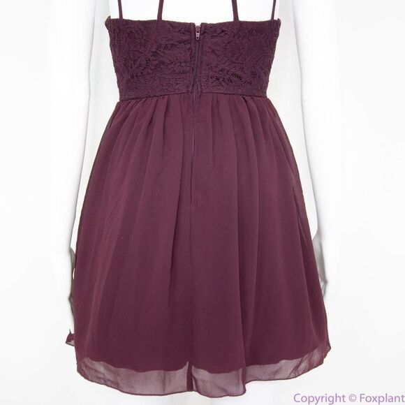 Speechless cocktail jewel embellished cut-out back halter mini dress,‎ junior 3 - Picture 7 of 16